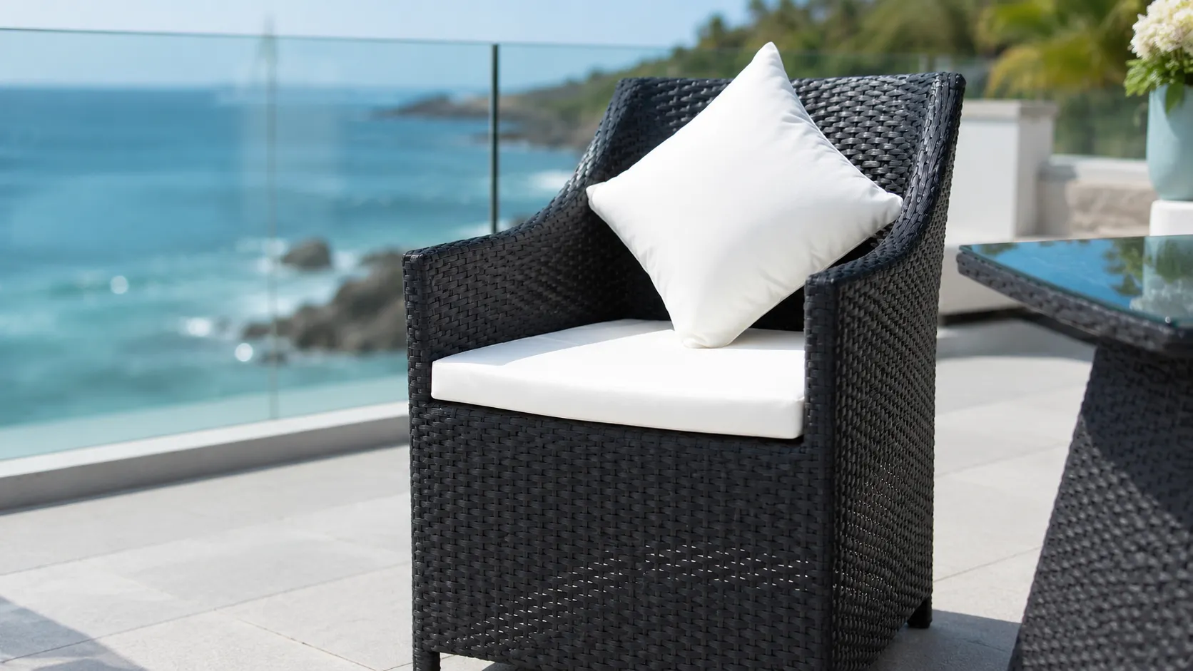 Black PE Rattan Bistro Set with 2 Armchairs, Cream Cushions & Glass-Top Table for Balcony Café Patio