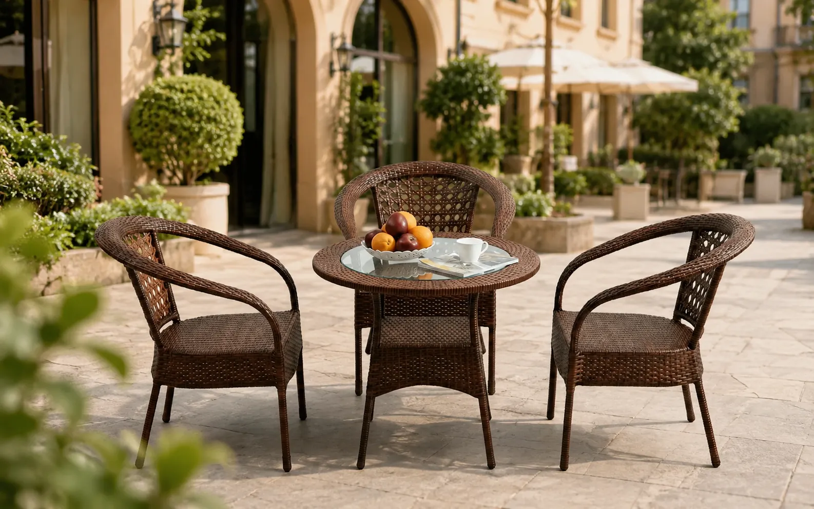 XIMU Furniture brown PE rattan bistro set with 3 armchairs and round glass table