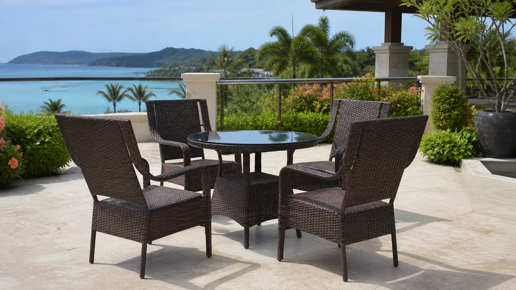 PE Rattan Round Outdoor Dining Set with 4 Armchairs for Patio, Balcony & Café