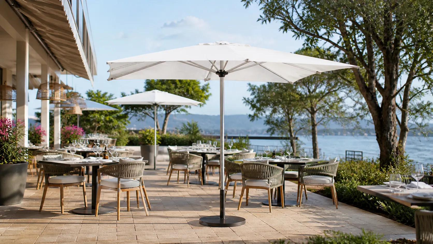 Stainless Steel Patio Market Umbrella with Base for Outdoor Dining Shade