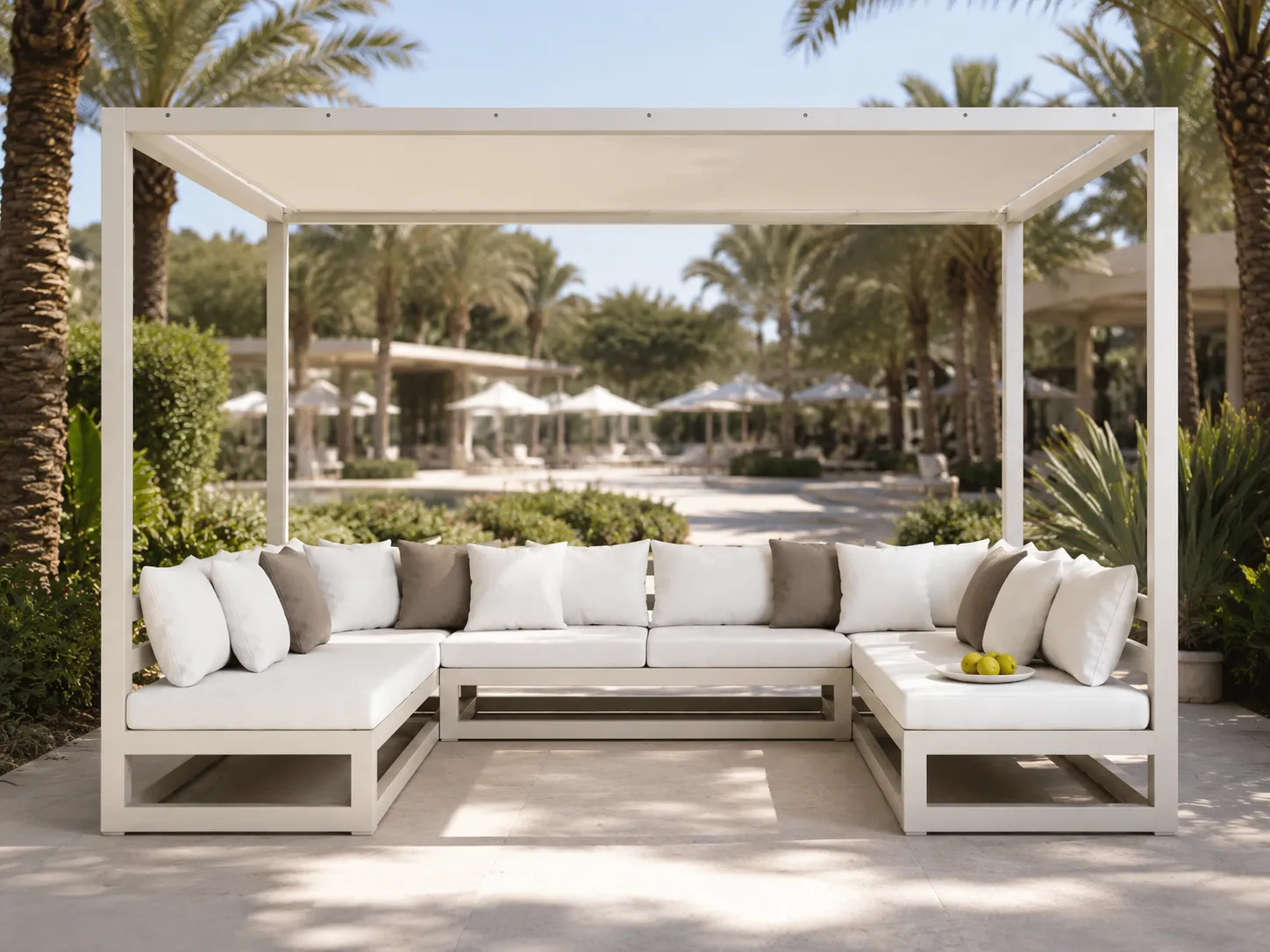 Aluminum outdoor cabana daybed with canopy for resort lounge areas