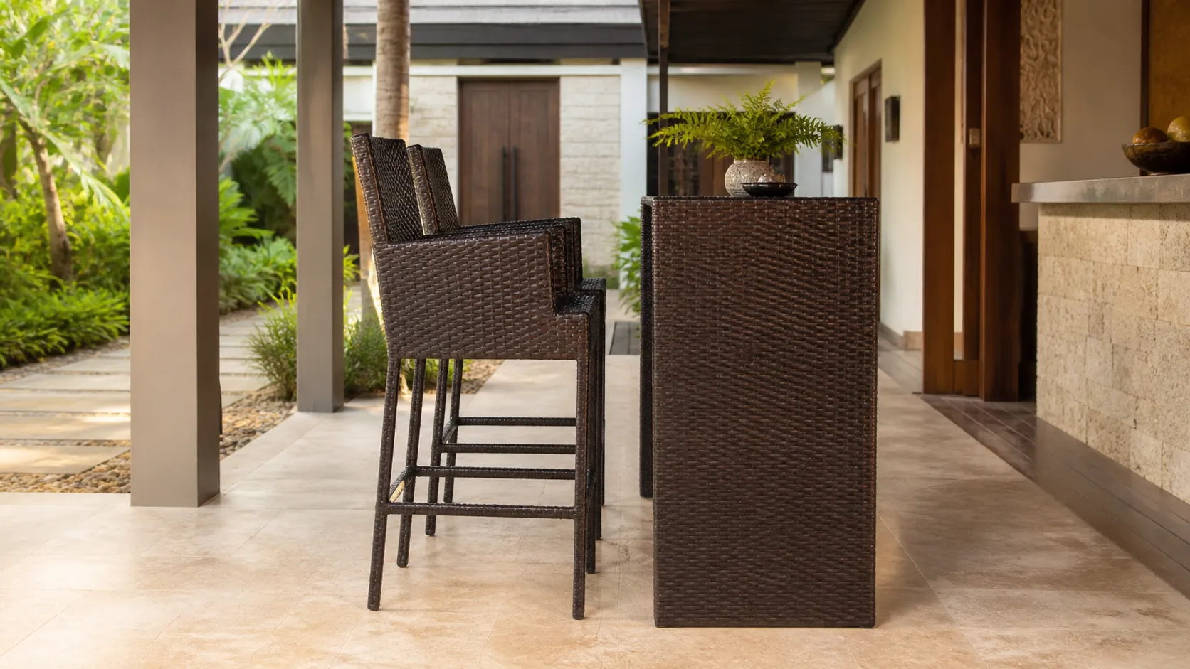 Wicker Bar Table and Stools Set for Outdoor Hospitality Projects
